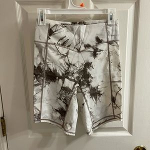 Gently Used Balance Althetica Bike Shorts
